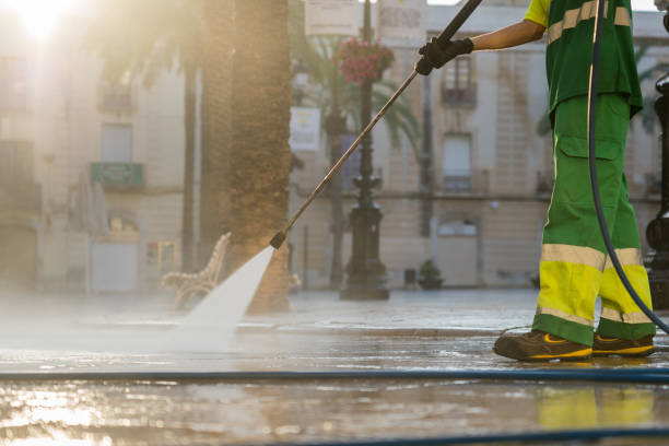 Best Pool Deck Cleaning  in Paducah, TX